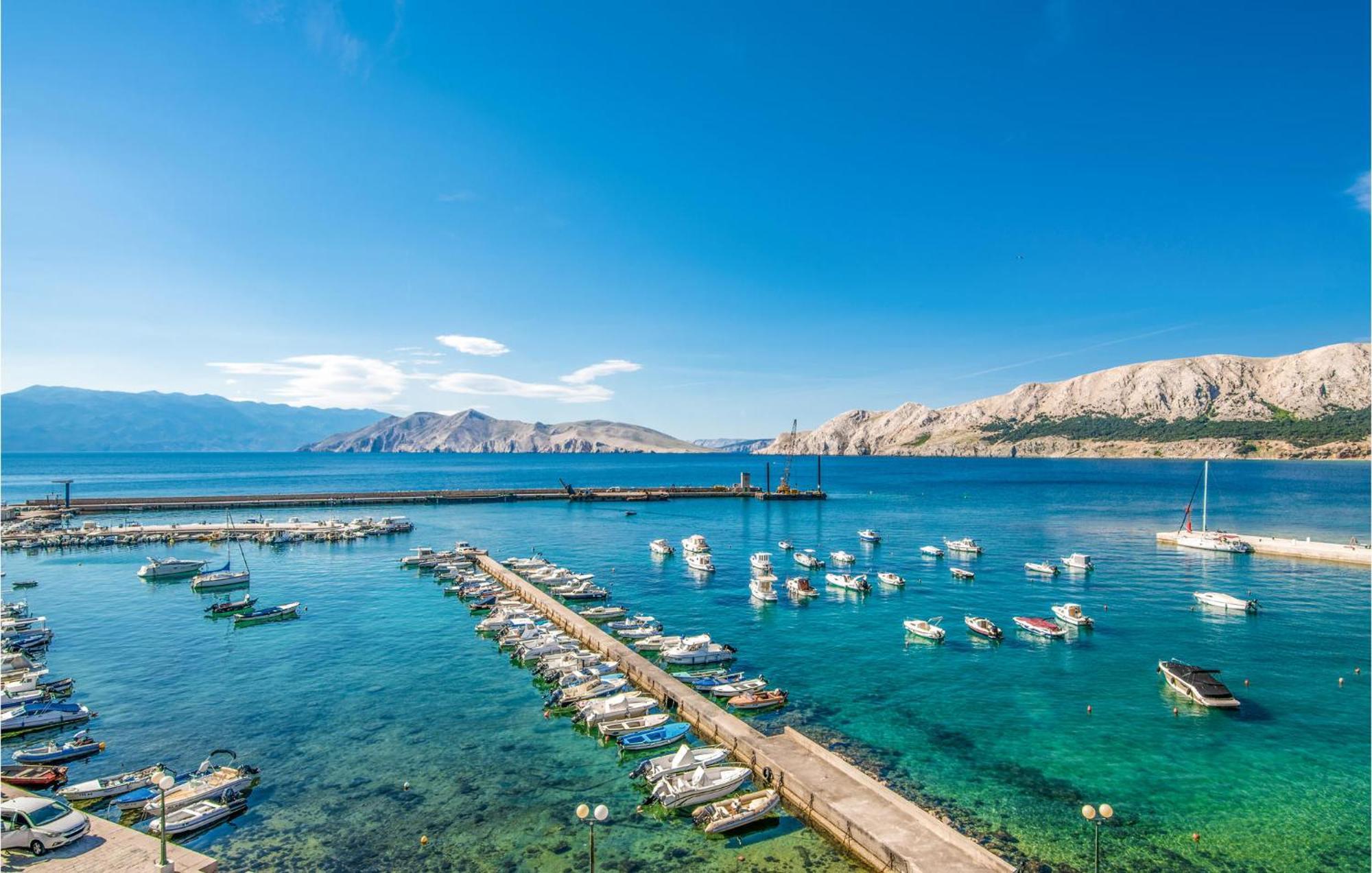 2 Bedroom Gorgeous Home In Baska Екстер'єр фото